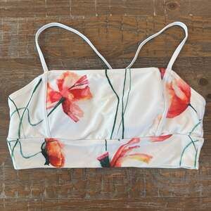 Nani Swimwear Poppy Print Floral Bikini Top Size M